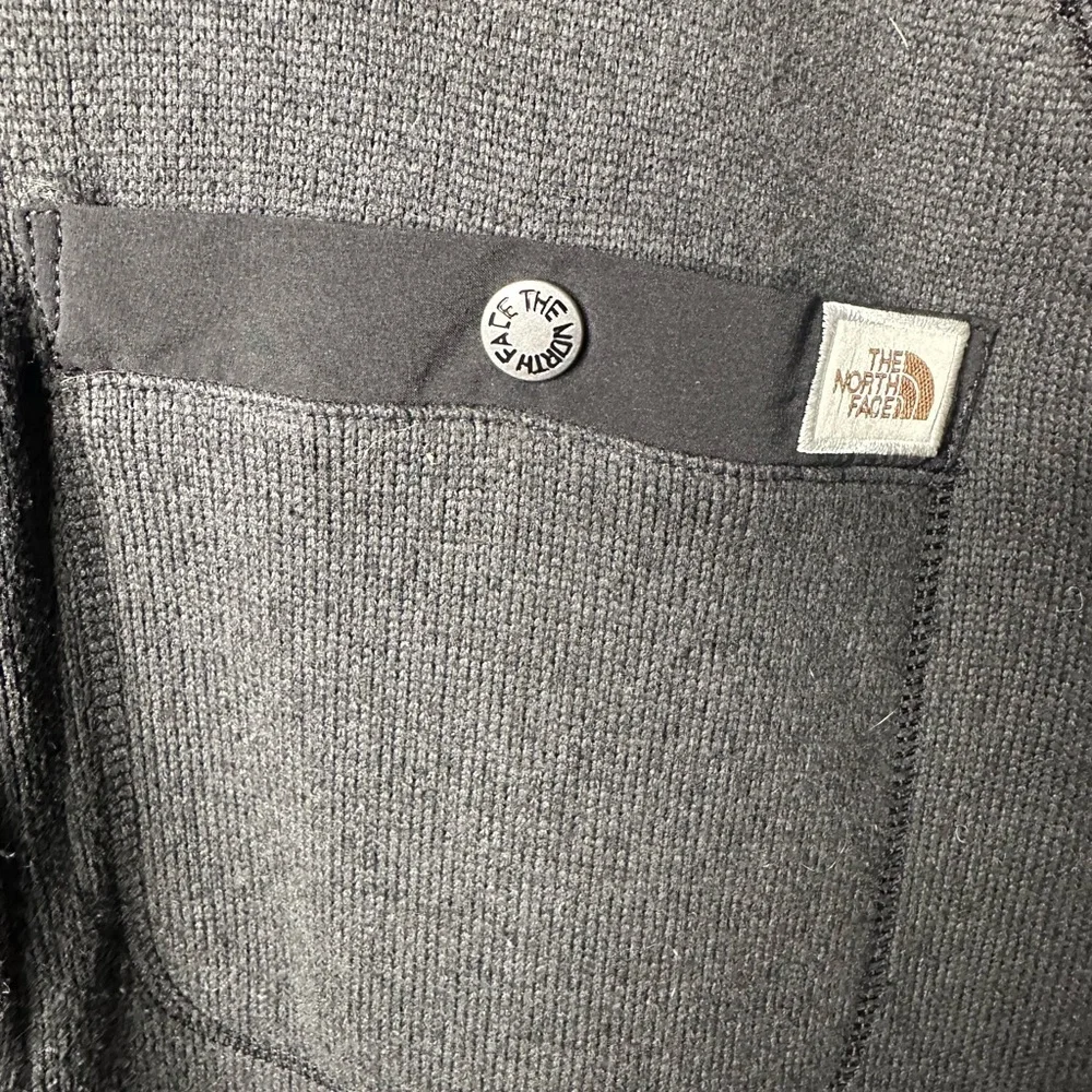 The North Face | Gray 1/4 Zip Fleece Pullover | XL